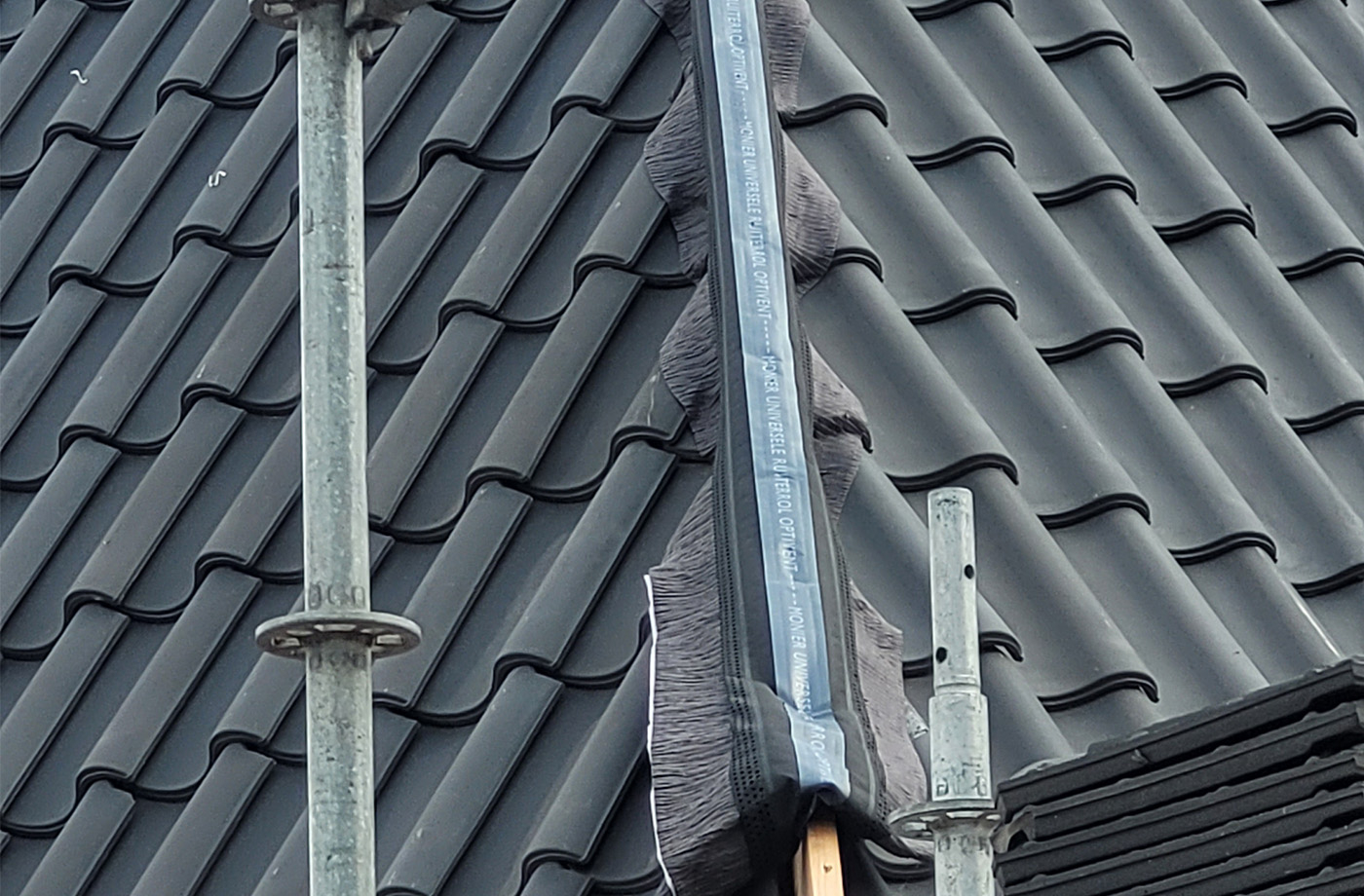 Banda de aerisire, Bramac Figaroll Plus, maro, 5 metri
