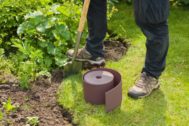 Borderrand Kunststof Taupe 15 cm hoog - Rol 10 Meter, foto 3 van 5