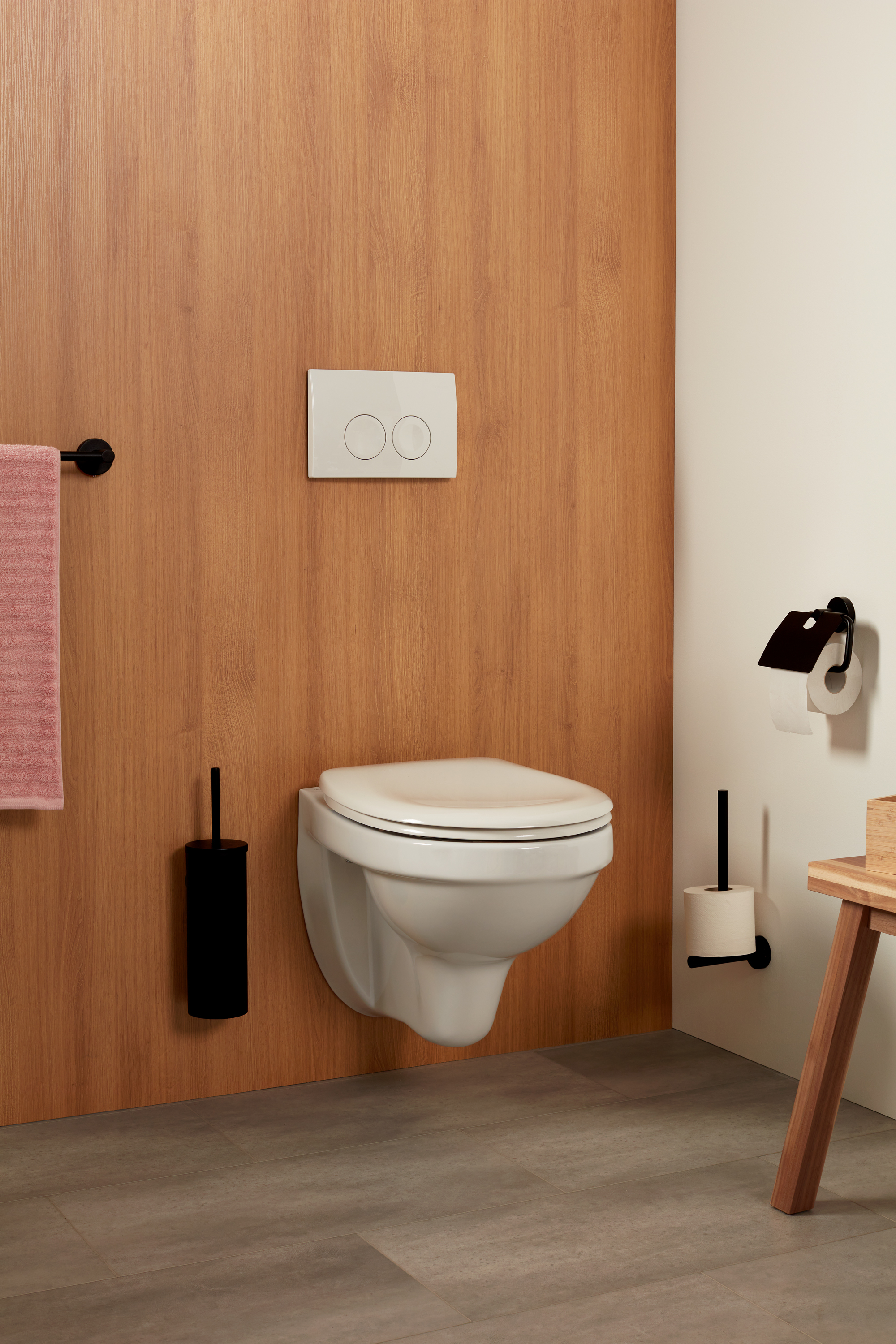 Toiletrolhouder met Klep Mat Zwart - Per Stuk, foto 2 van 3