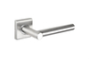Lavuzo_deurkruk_Grosetto_RVS_met_vierkant_rozet_Perset
