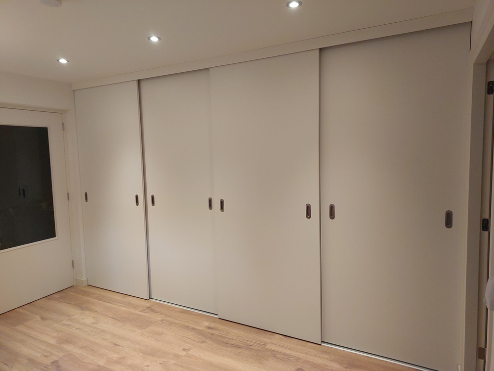 Ensemble De Rouleaux Coulissants Pour Armoire Noir - ABS Silencieux & Facile à Installer