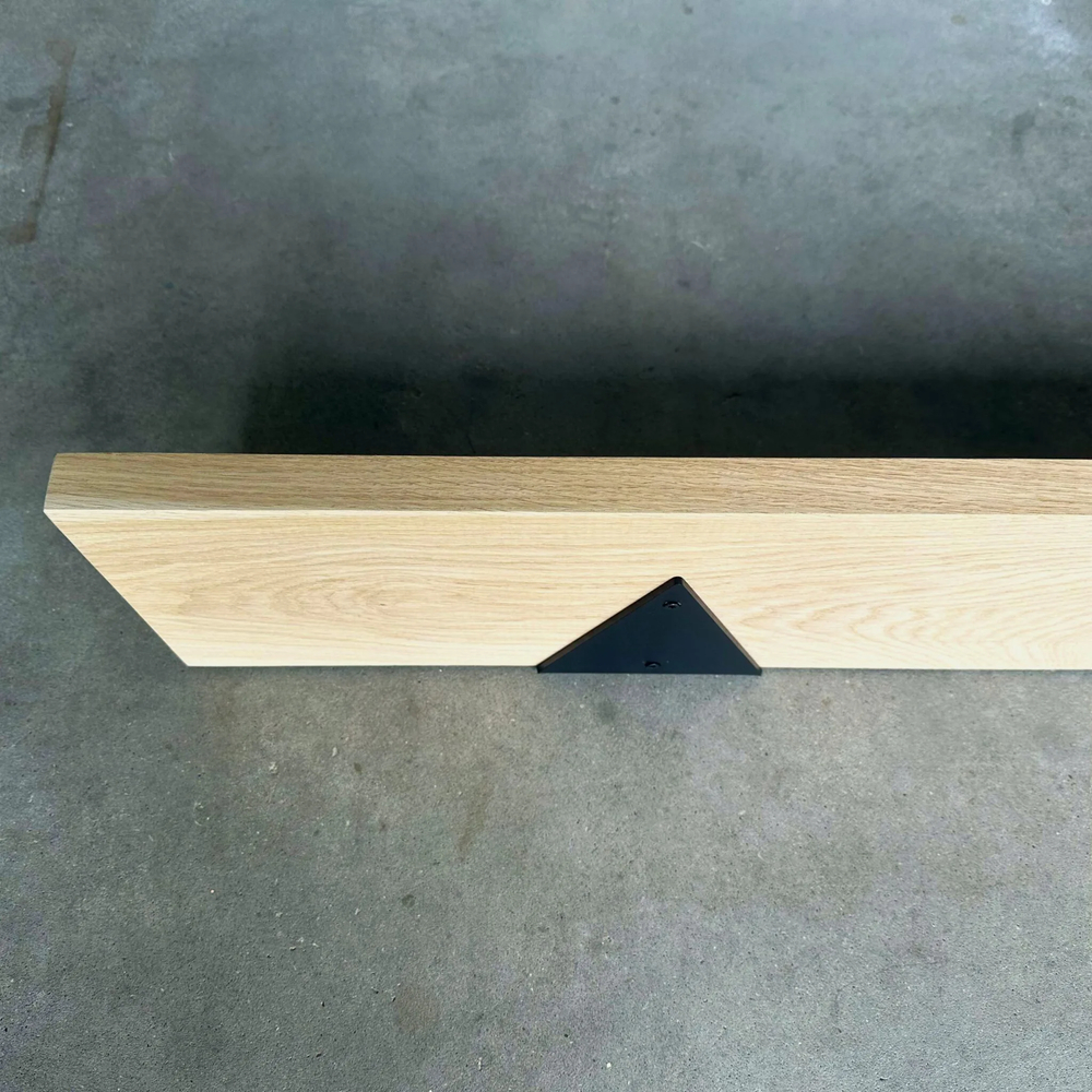 wandplank_driehoek_onder_beuegls_mz_detail_2_2048x2048_jpg_1_