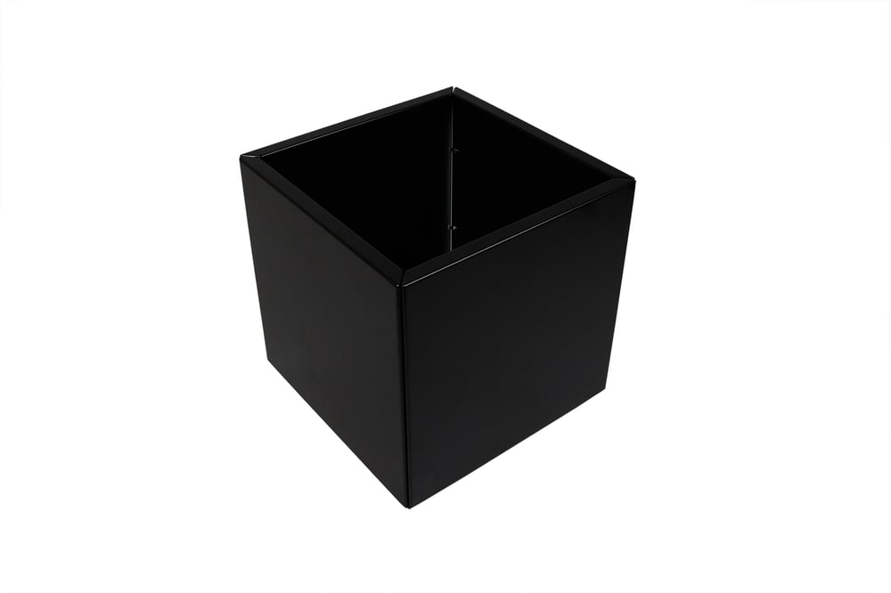 plantenbak_zwart_verzinkt_staal_klein_1