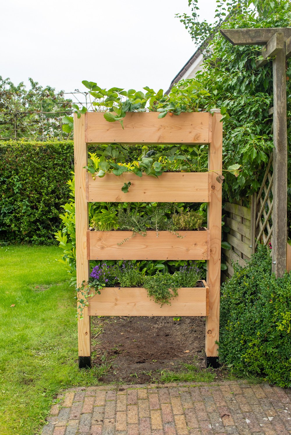 wovar_zwarte_teer_075_liter_voor_op_hout_wovar__1_