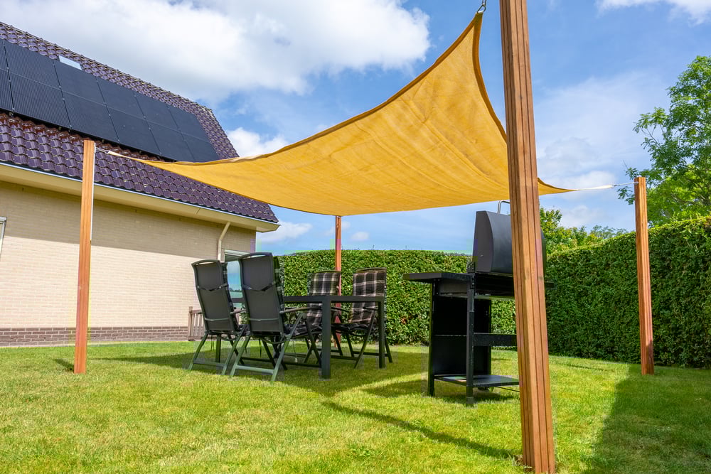 schaduwdoek_vierkant_gebroken_wit_2_1