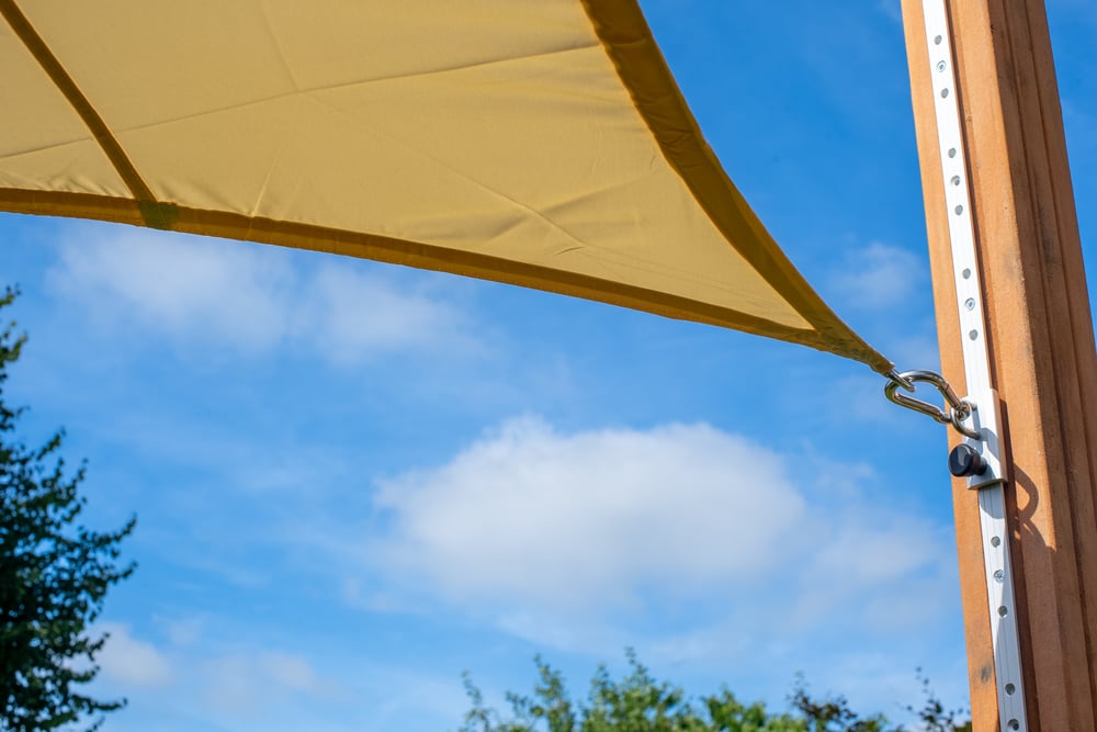 schaduwdoek_waterdicht_beige_closeup_1_7