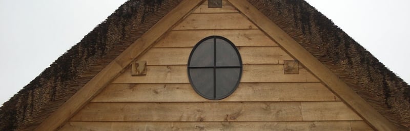 ossenoog_raam_ovaal_zwart_voor_overkapping