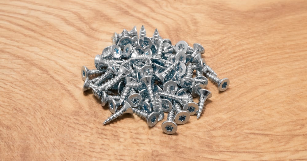 Spaanplaatschroevensfeerfotokleinvoldraadberg