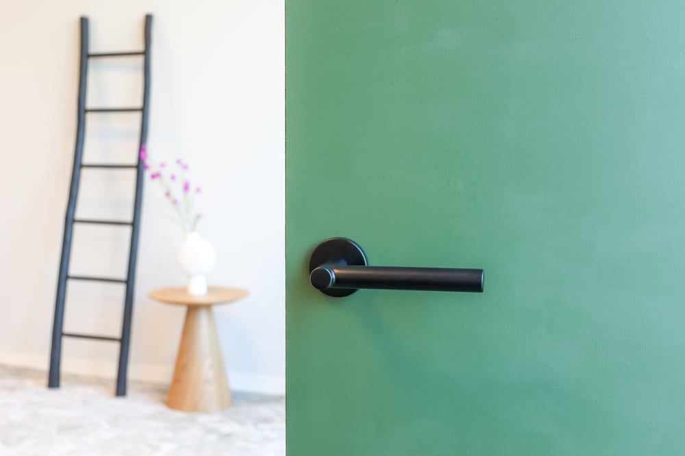 Groenedeur_13Grosettozwartrondrozet