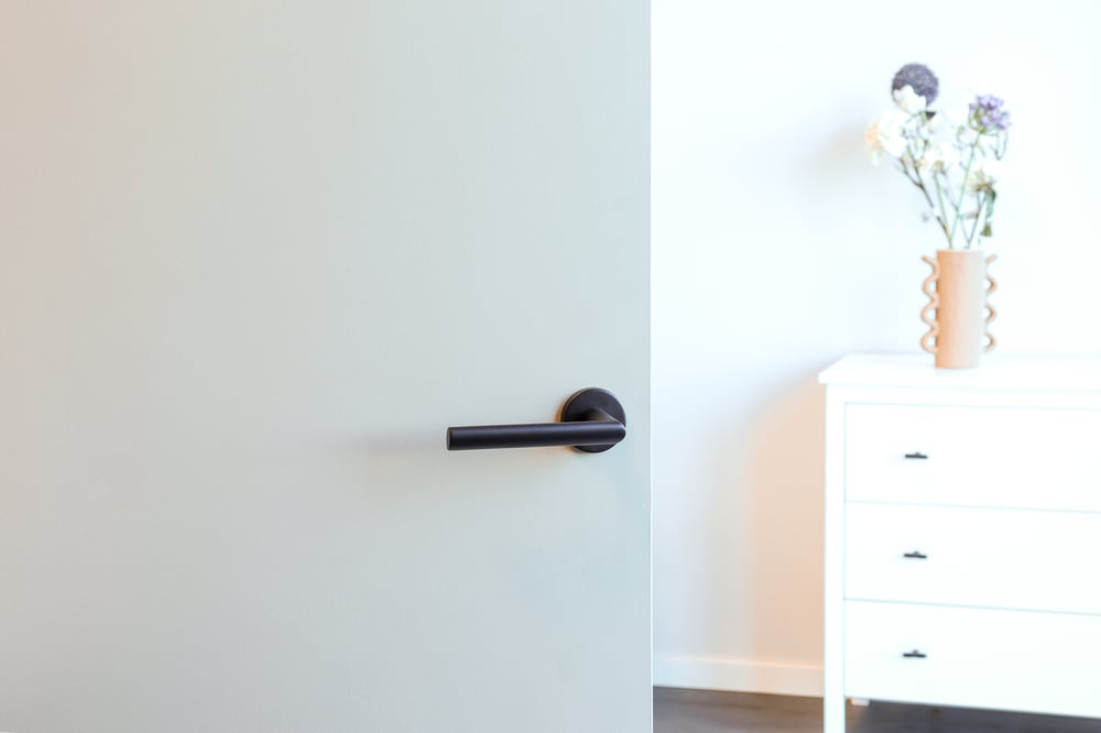 RagusaZwartrondrozet_3