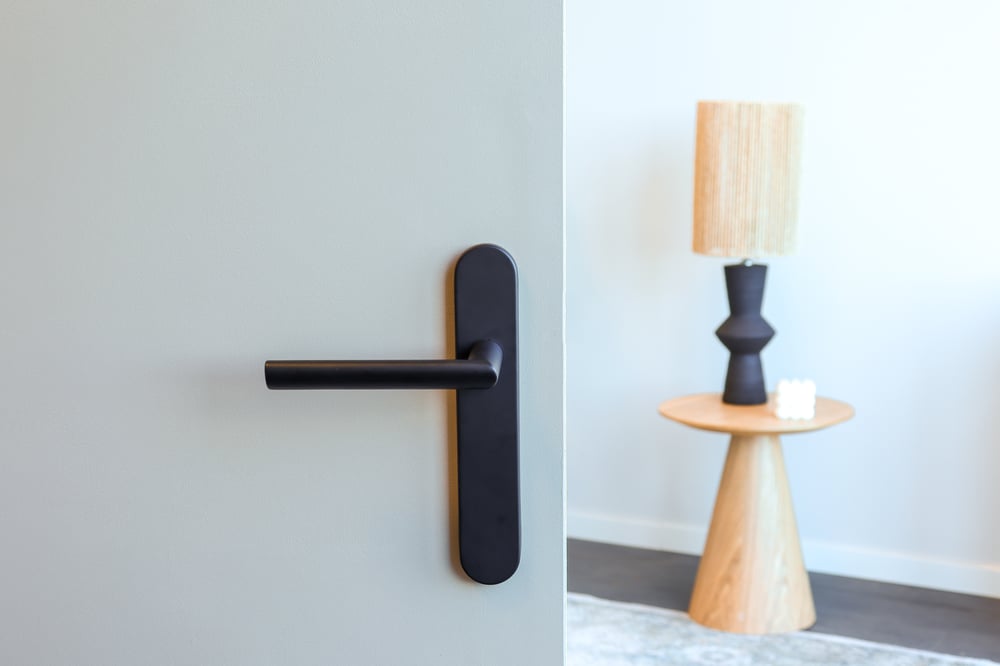 RagusaZwartAfgerondschild_3