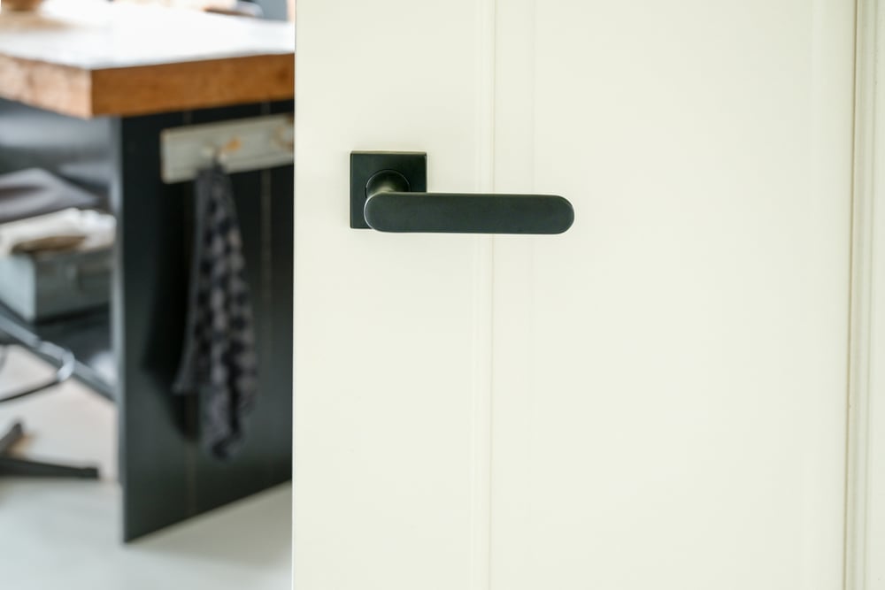 Landelijkinterieur_NovaraZwartvierkantrozet_4