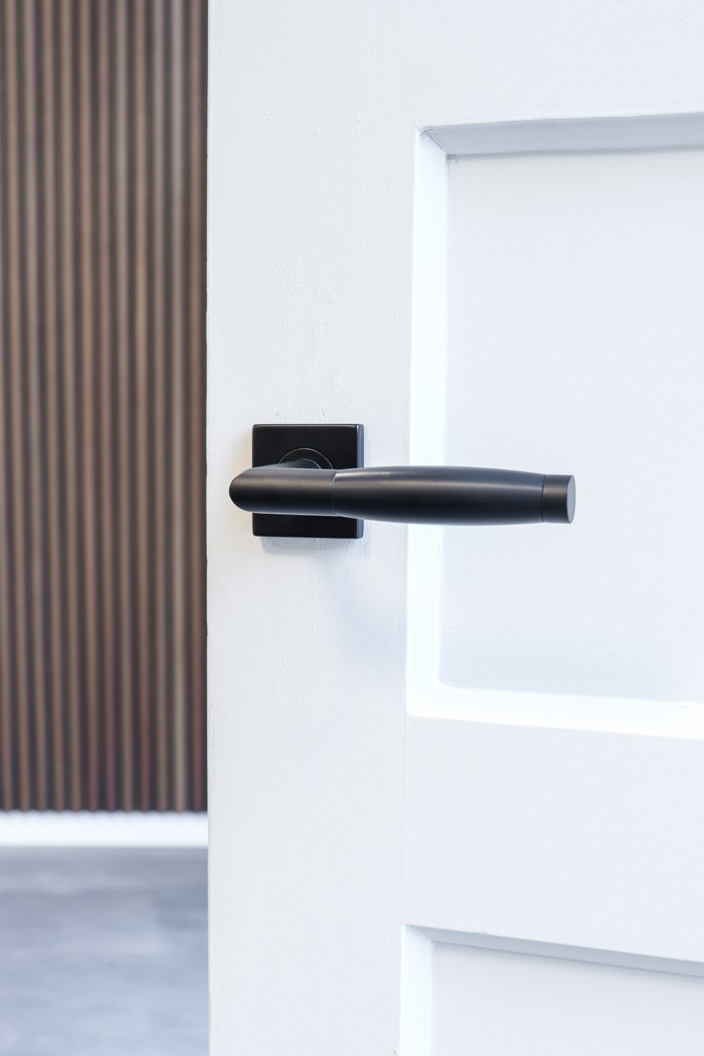 LavuzoAscoliZwartopVierkantRozet_5