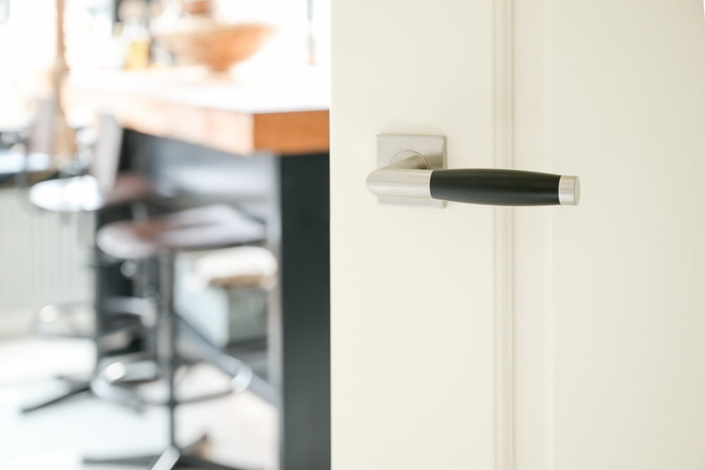 Landelijkinterieur_14_AscoliRVSvierkantrozet_1_