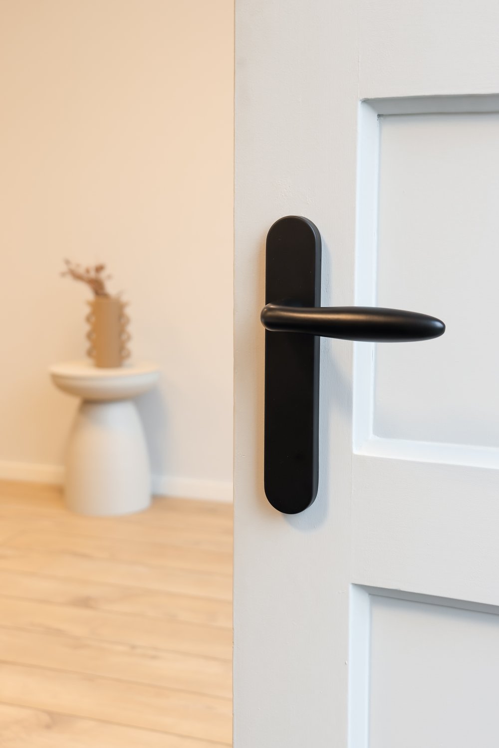 PratonaZwartAfgerondschild_04