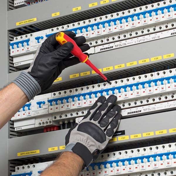 schroevendraaierset_vde_6_stuks_gebruik