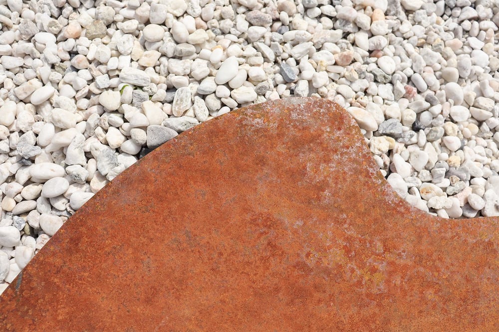 Cortenstaal_Staptegel_Natuurlijke_Vorm_Per_Stuk_sfeer_2