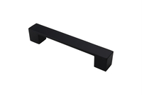 Lavuzo_Design_handgreep_cube_135_zwart_per_stuk_1