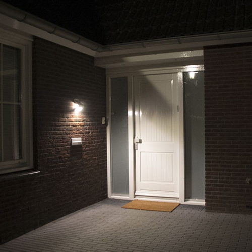 solar_wandlamp_met_sensor_led